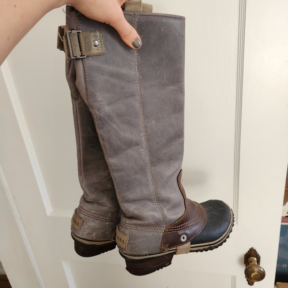 SOLD - Picture 4 of 6